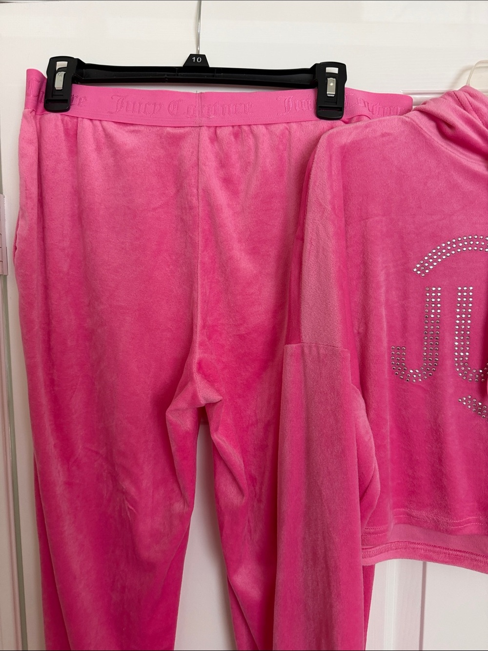 Juicy Couture Hot Pink Velour Hoodie & Joggers Set - Picture 4 of 9